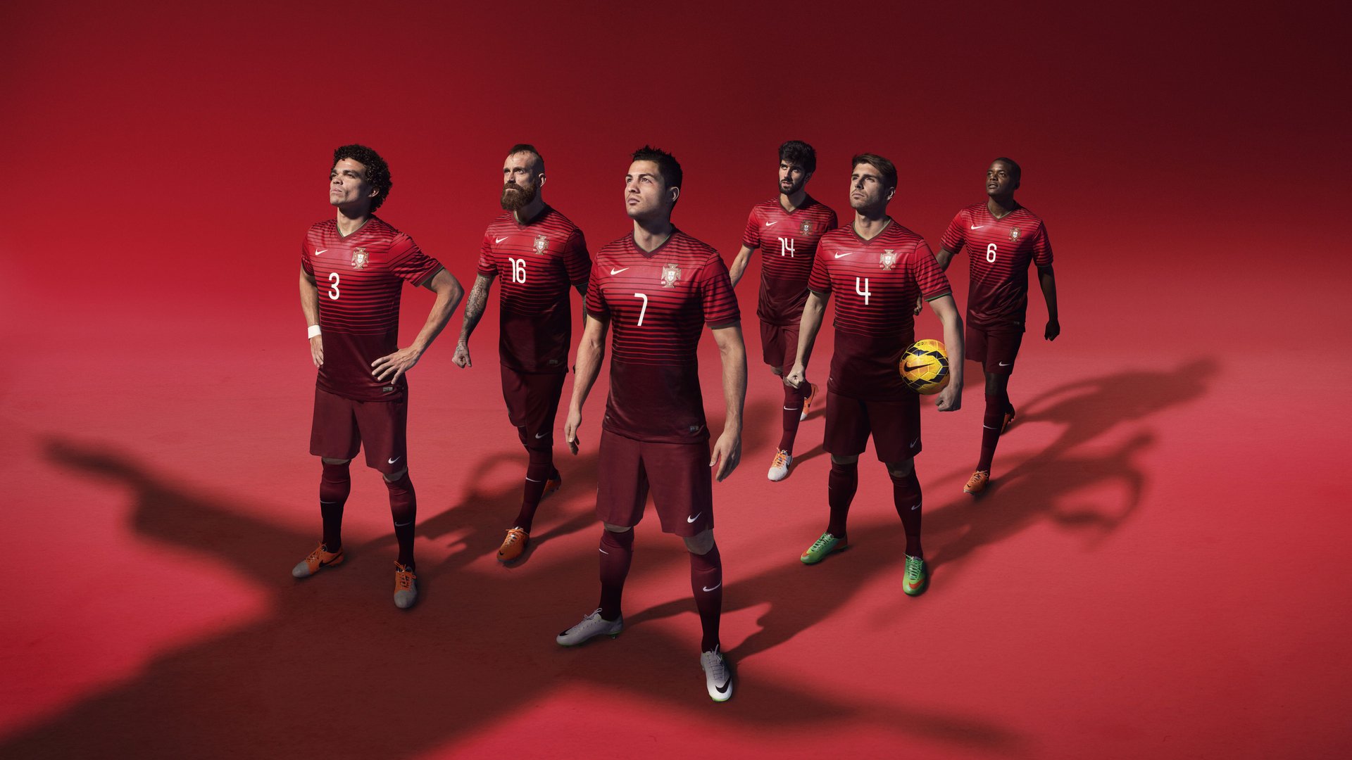 欧冠巅峰对决,皇马3-2逆转曼城,本泽马帽子戏法封神