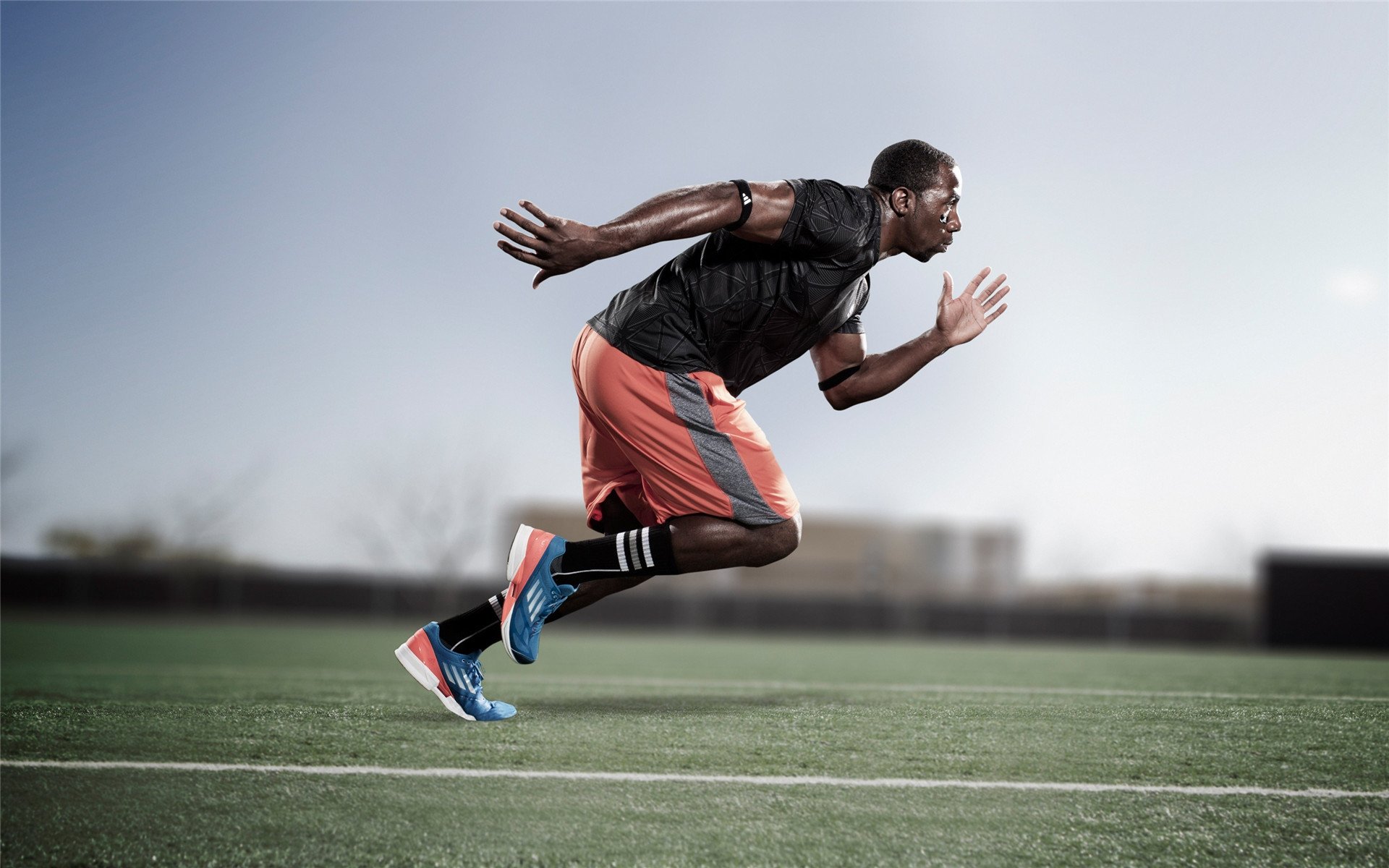 NBA总决赛激战正酣,凯尔特人vs勇士,谁能问鼎总冠军?