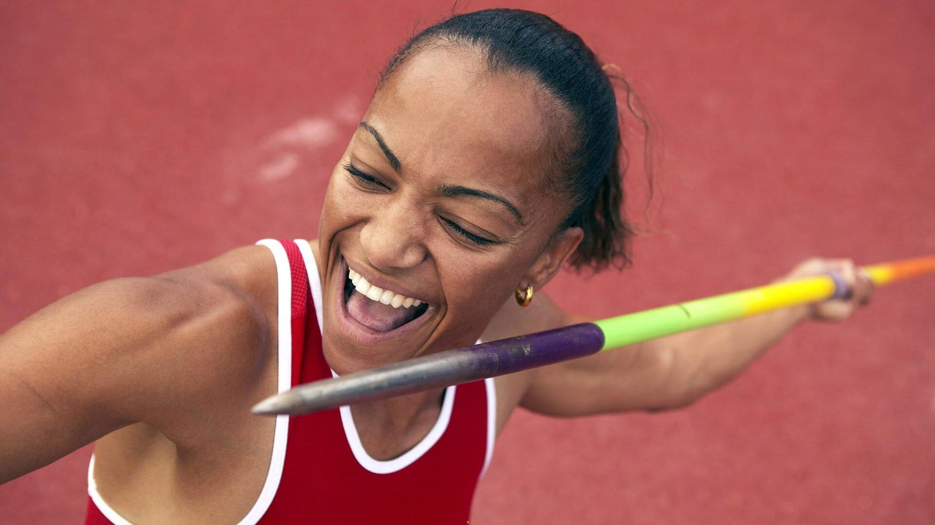 谷爱凌再创历史 自由式滑雪世界杯夺冠展现王者风范