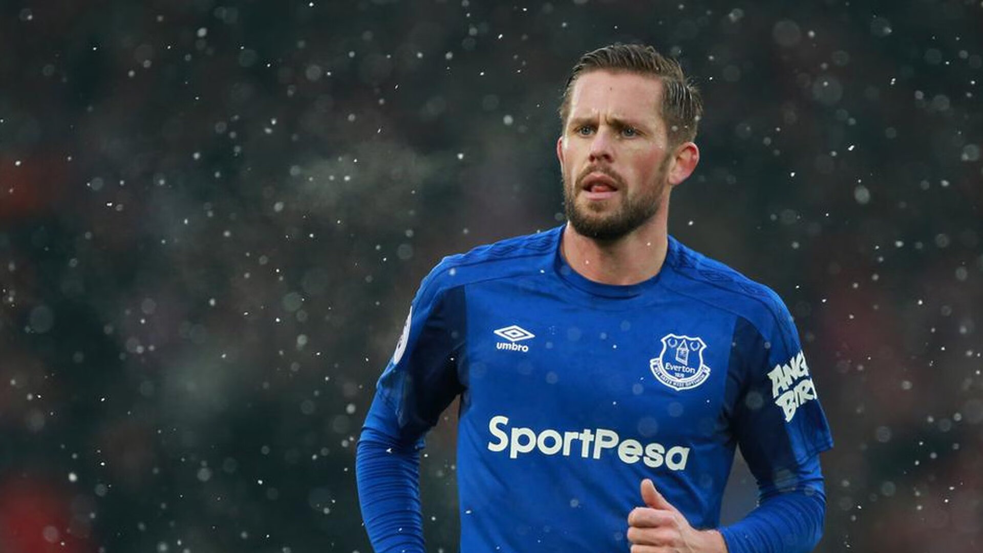 阿尔卡拉斯横扫对手晋级美网八强 新生代天王展现统治力